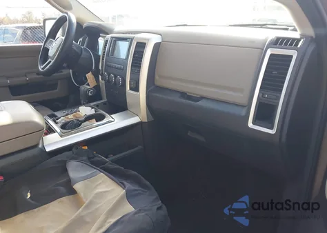 2010 Dodge Ram 1500 Slt/Sport/Trx z USA, uszkodzony, nr VIN 1D7RV1CT2AS157769